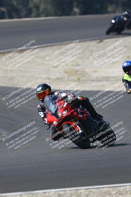 media/Sep-20-2025-TrackDaz (Sat) [[27f0cde673]]/B Group/1020am (Turn 3)/